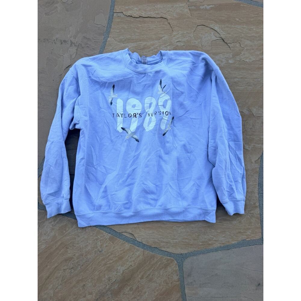 Taylor Swift Official Merch 1989 Taylor’s Version Crewneck adult XL - Picture 1 of 2